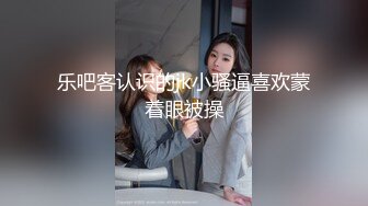 私房十月流出大神潜入纸箱厂女厕 全景后拍女员工尿尿几个年轻美女性感的大屁股