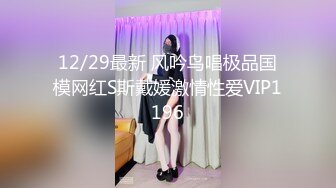  中年大叔灌醉漂亮的美女大学生带回酒店各种姿势爆玩大肥鲍