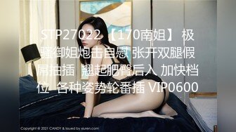 商场女厕全景偷拍珠宝专柜，的极品少妇嘘嘘B毛又多又长