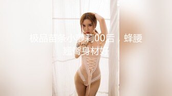 和女邻居衣服都没脱