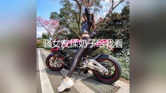 【新片速遞】 黑妹小女友 老公 你的鸡吧好大 太喜欢你干我 特别是射在里面的感觉真爽 边操边说悄悄话 逼都操出个大洞 最后内射