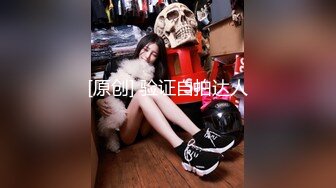 ❤️家庭摄像头破解入侵多角度真实偸拍，抽烟背纹烈女私生活曝光也是一个欲女，跟老公性爱还不满足，还总喜欢道具紫薇