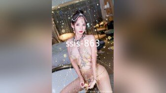 36D巨乳尤物美少女，一对豪乳又大又软，大屌炮友激情操逼，扶屌骑乘位抽插，站立后入猛怼